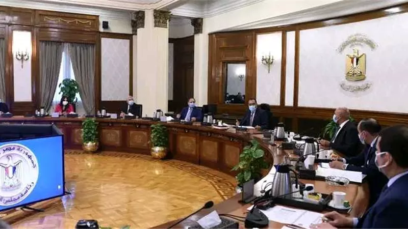 مدبولي يتابع خطوات استكمال تبسيط وتطوير إجراءات وأزمنة الإفراج الجمركي