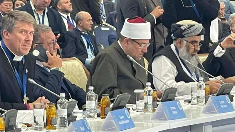 وزير الأوقاف: يجب العمل على ترسيخ القيم الأخلاقية لمواجهة الموجات الإلحادية