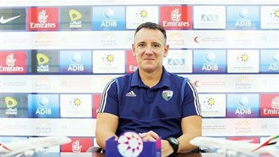 الصربي رازوفيتش يقترب من تدريب منتخب الإمارات