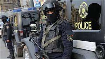 القبض على شخص هاربًا من  74 حكم  قضائي بالبحيرة