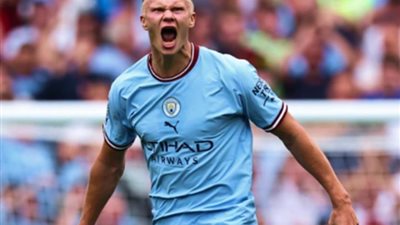 هالاند يفوز بجائزة لاعب الشهر في الدوري الإنجليزي
