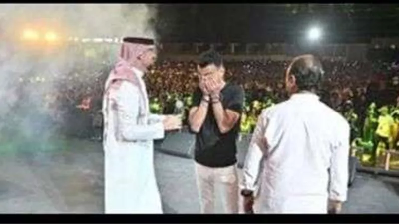 هيثم شاكر يكشف سبب بكائه فى حفله بجدة