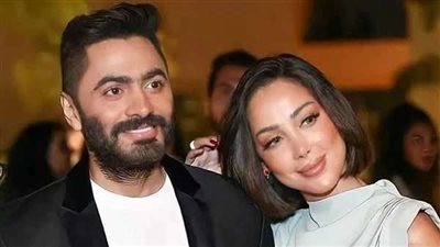 حقيقة انفصال تامر حسني عن زوجته بسمة بوسيل