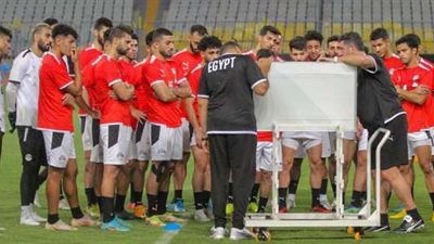 على رأسهم شادي حسين.. فيتوريا يستبعد 9 لاعبين من معسكر المنتخب الوطني