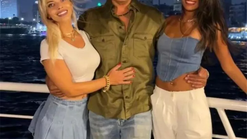 احتفال عمرو دياب بعيد ميلاد دينا بهجت.. صور