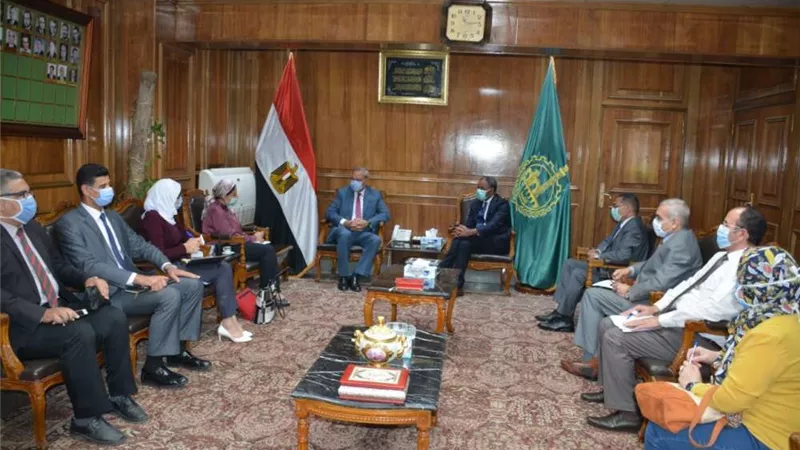 محافظ القليوبية يلتقي مدير برنامج الأغذية العالمي التابع للأمم المتحدة