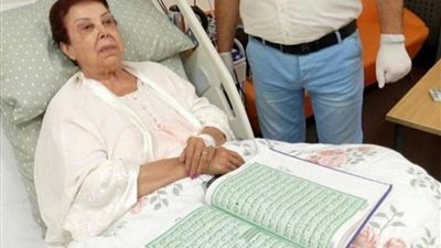 رسالة نارية من ابنة رجاء الجداوي لـ الدكتور محمد خالد