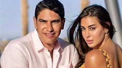 بالفستان الأزرق| ياسمين صبري تصدم جمهورها وتكشف حقيقة حملها