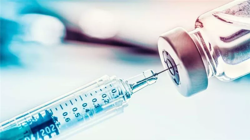 عوض تاج الدين: عرضت على الرئيس السيسي مشاركة مصر في إنتاج لقاح فيروس كورونا