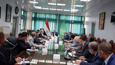 محافظ القليوبية يعقد اجتماعًا استعدادًا لامتحانات الثانوية العامة