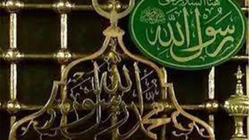 الإكثار من الصلاة على النبي فضله وأجره .. أمور شرعية تكشفها الإفتاء