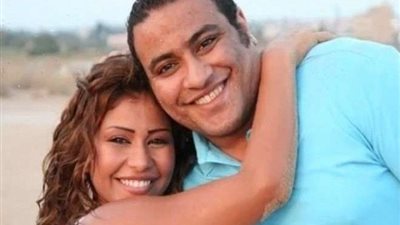 شقيق شيرين عبد الوهاب يهاجم مدير أعمالها ويتهمه بترويج الشائعات.. صور