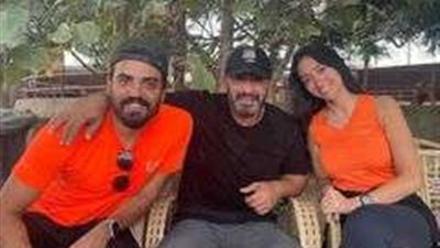 ظهور مميز لـ إسلام جمال و زوجته وأحمد السقا.. صور