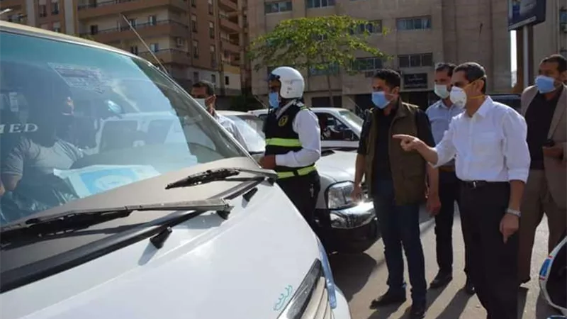 سحب 29 رخصة قيادة لعدم ارتداء الكمامة وغلق وتشميع 2 محل بالغربية