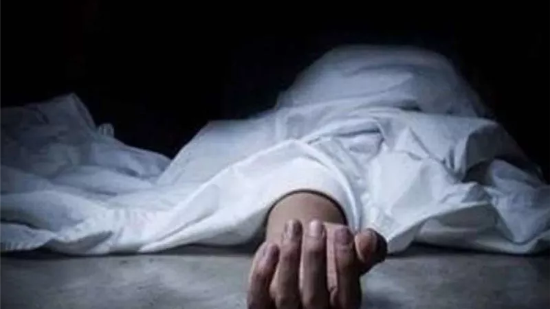 قلب ولدي على حجر.. مقتل مزارع على أيدي أبنائه في أسيوط