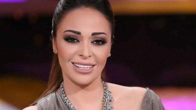 داليا البحيرى تعلن إصابة زوجها بفيروس كورونا