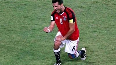بعد أرتدائه شارة القيادة لأول مرة.. تعرف على أرقام طارق حامد مع المنتخب