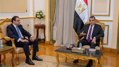 وزير الإنتاج الحربي يستقبل سفير مصر بجمهورية التشيك