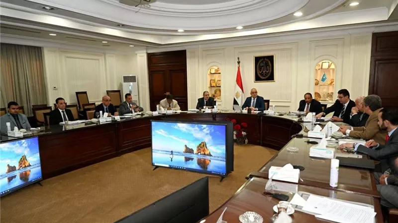 الجزار: تنفيذ وتشغيل 3199 غرفة فندقية و7147 وحدة إقامة وإسكان سياحي