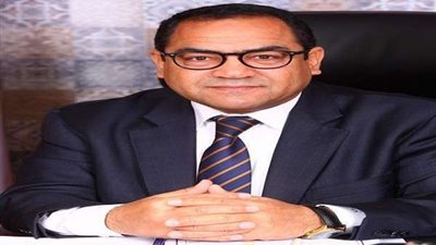 بشرى ســـارة.. رئيس الجهاز المركزي للتنظيم والإدارة يكشف مفاجأة عن ترقيات موظفي الحكومة غدًا (فيديو)