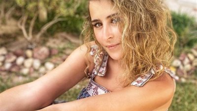 مقالو يفجر مفاجأة تربطه بالفنانة عائشة بن أحمد