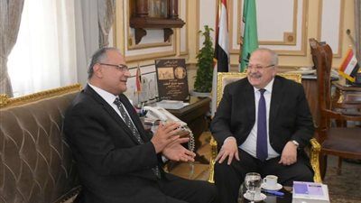 الخشت: إنشاء مجلس تنسيقي للشؤون الصحية للارتقاء بالخدمات الصحية