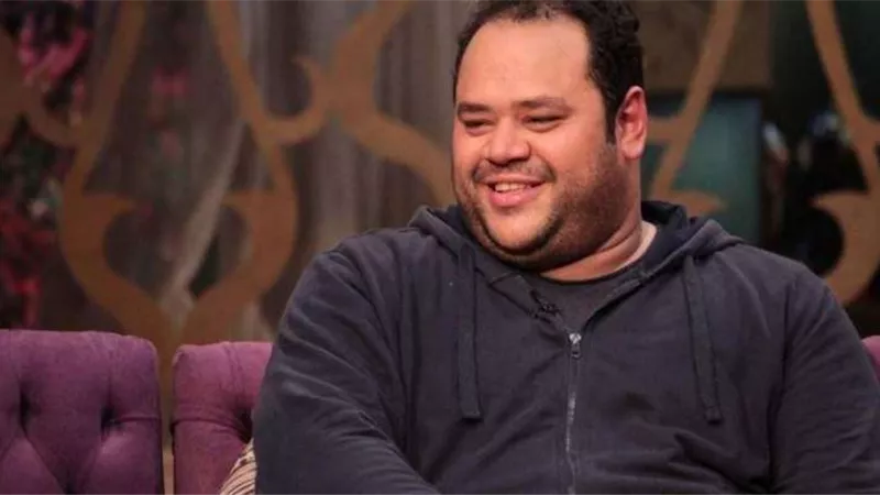 سر ظهور محمد ممدوح بعضلات مفتولة في الجيم