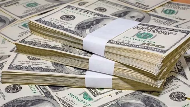 سعر الدولار اليوم الجمعة مقابل الجنيه المصري في البنوك
