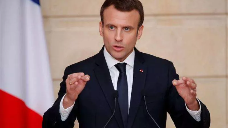 رئيس فرنسا يعلق على إعلان روسيا ضم مناطق أوكرانية لها