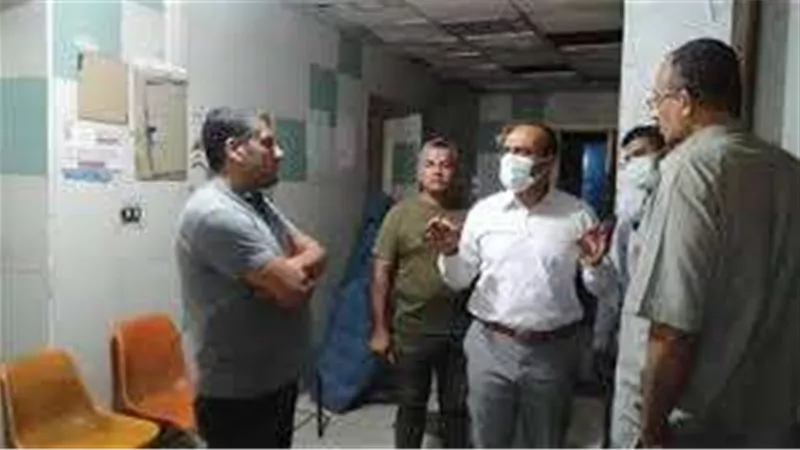 لشدة الرياح.. محافظ المنيا يوجه رؤساء المراكز ومسئولي الكهرباء بصيانة أعمدة الإنارة