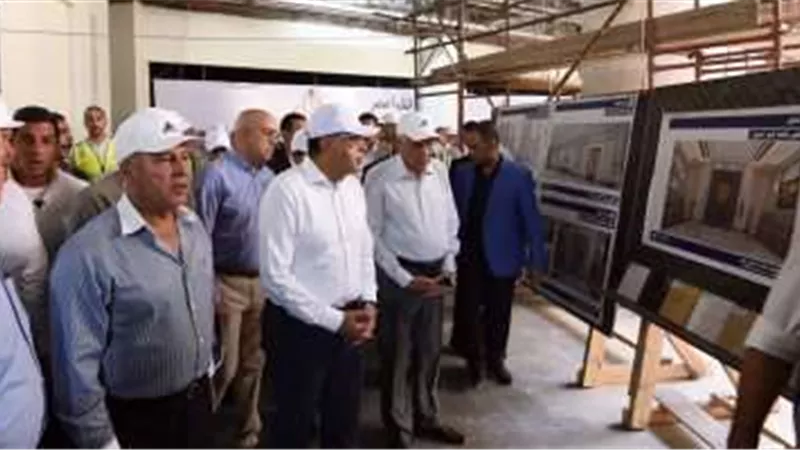 رئيس الوزراء يتفقد مشروع محطة السكك الحديد بمنطقة بشتيل فى الجيزة
