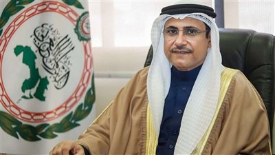 العسومي يفوز بولاية ثانية لرئاسة البرلمان العربي