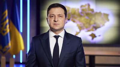 رئيس أوكرانيا: رفعنا العلم في ليمان.. ولا يزال القتال مستمرًّا