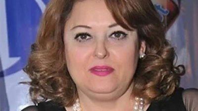 نهال عنبر: 
