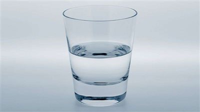 اختبار.. رؤية نصف الكوب فارغ يدل على إصابتك بمرض خطير