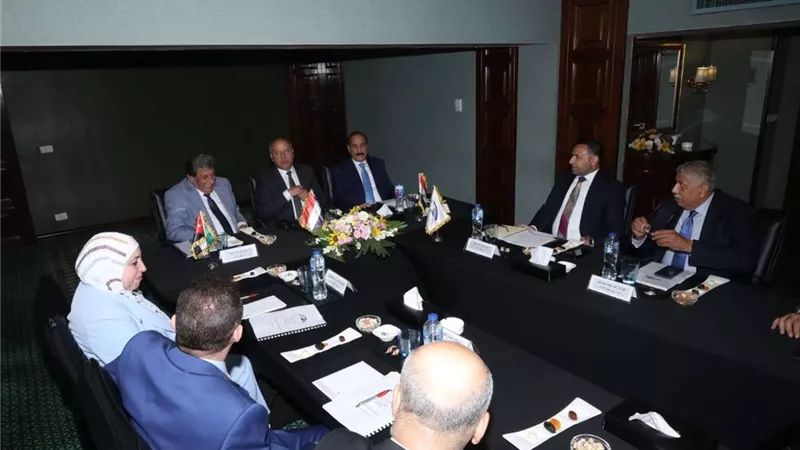 بمشاركة وزراء النقل في مصر والأردن والعراق.. انعقاد الجمعية العمومية لشركة الجسر العربي للملاحة بالقاهرة