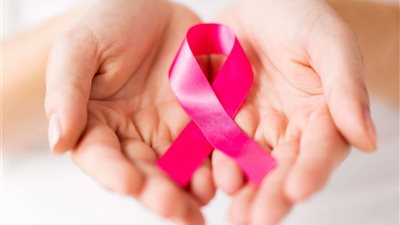 في شهر التوعية بسرطان الثدي.. تعرفي على أشد الأنواع خطرا
