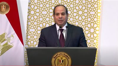 الرئيس السيسي: مواجهة الصعاب والتحديات بعمل دؤوب وكفاح مستمر بلا كلل أو ملل