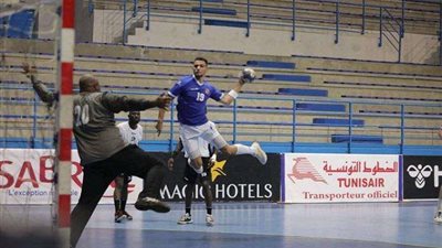 يد الأهلي يفوز على الترجي التونسي 28-21 بالبطولة الإفريقية للأندية