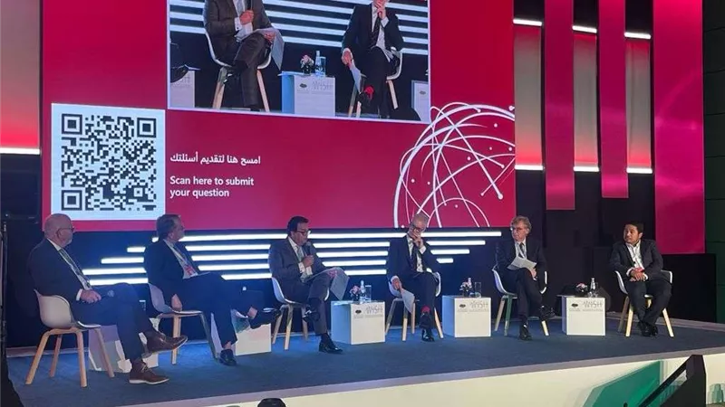 وزير الصحة: الدولة المصرية بدأت تحسين بيئة عمل الكوادر الطبية من خلال حزم تحفيزية متكاملة