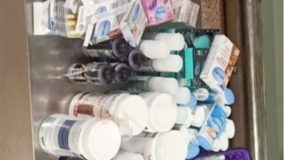 ضبط محاولة تهريب 749 عبوة مستحضرات تجميل بمطار القاهرة