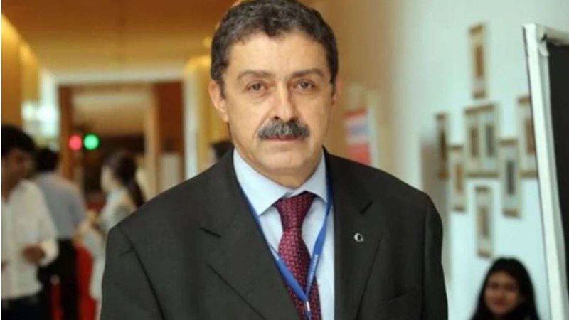 ساكير أوزكان تورونلار