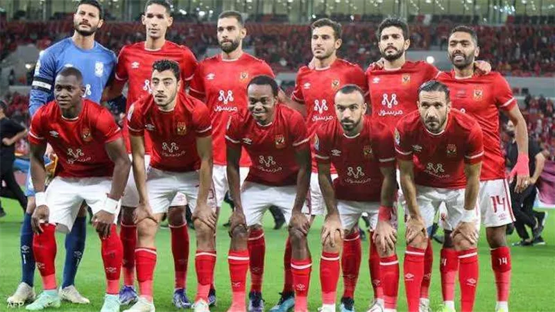 التعادل السلبي يسيطر على الشوط الأول لمباراة الأهلي والاتحاد المنستيري بدوري الأبطال