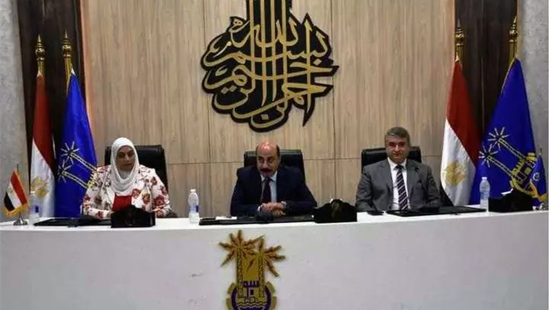 التنمية الصناعية: نستهدف جذب 6,4 مليار دولار استثمارات للصعيد