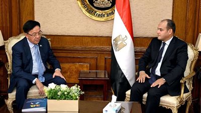 نيابة عن الرئيس.. 
