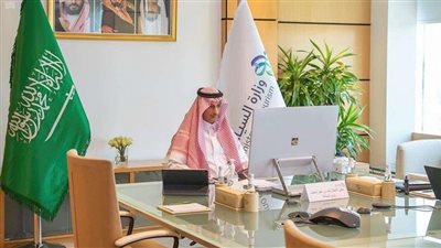 وزير السياحة السعودي يوفر 260 ألف وظيفة