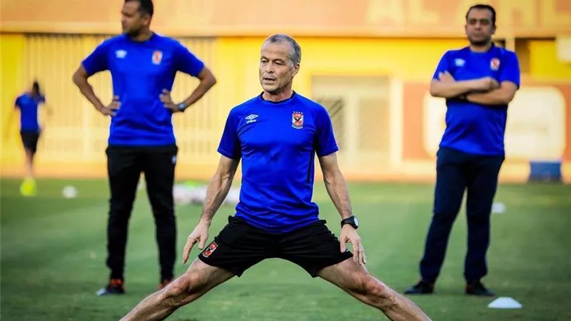 الأهلي يستأنف تدريباته في وجود الشباب