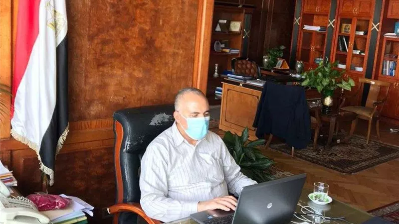وزير الري: استمرار متابعة موقف الزراعات الصيفية وتوفير المياه اللازمة