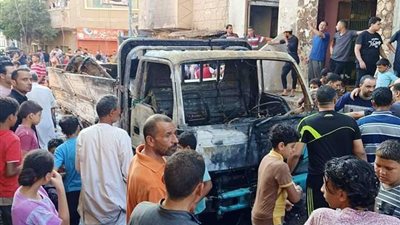 السيطرة على حريق في ورشة كهربائي سيارات بالمحلة