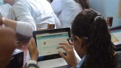 التوزيع بدأ.. الأوراق المطلوبة لدفع تأمين التابلت للصف الأول الثانوي